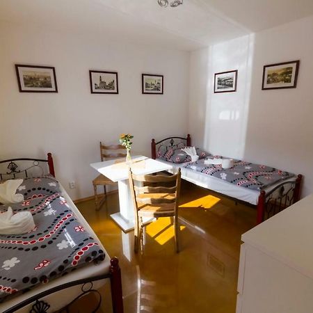 Apartmany Bowling Frydlant Bagian luar foto
